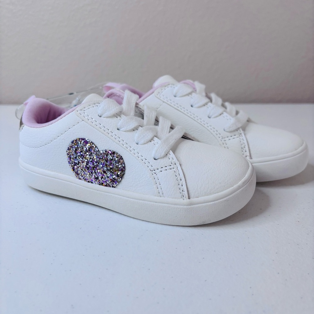 SOLD-Carter's Little Girls White Sneakers with Glitter Heart